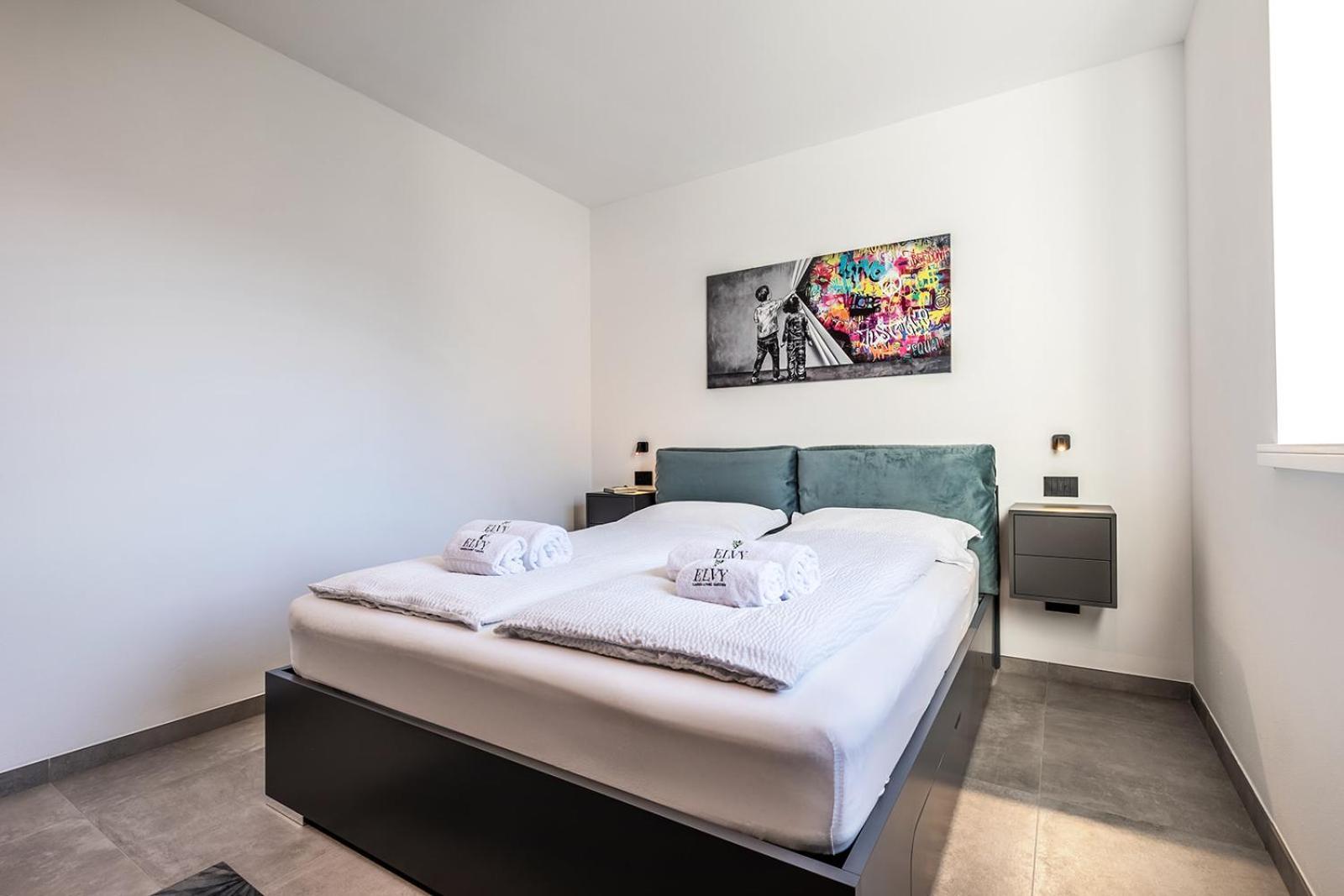 Elvy Garda Living Garden Apartment Riva del Garda Bagian luar foto