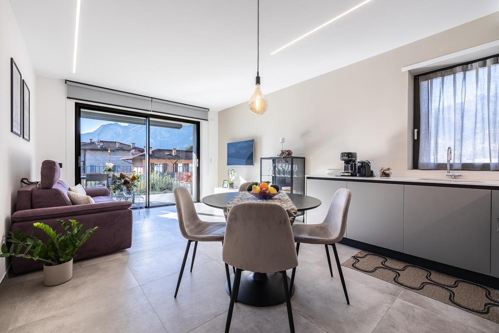 Elvy Garda Living Garden Apartment Riva del Garda Bagian luar foto